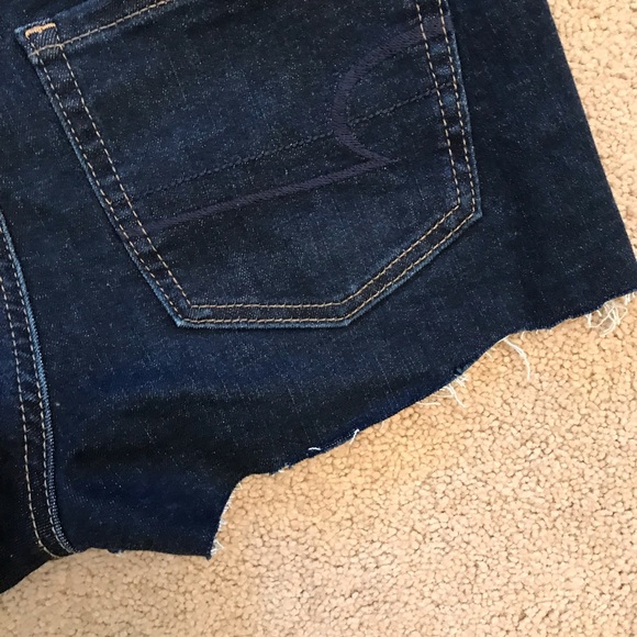 American Eagle Hi Rise Denim Shorts Cut Offs Altered Size 2 Next Level Stretch - Picture 15 of 16